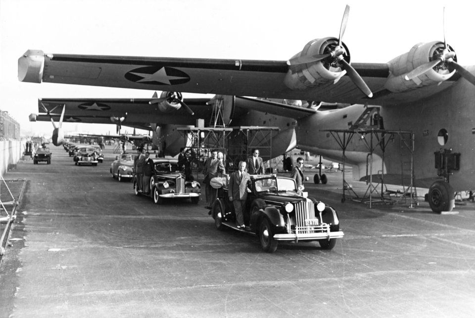 Franklin D. Roosevelt visiting Consolidated PB2Y production c1942