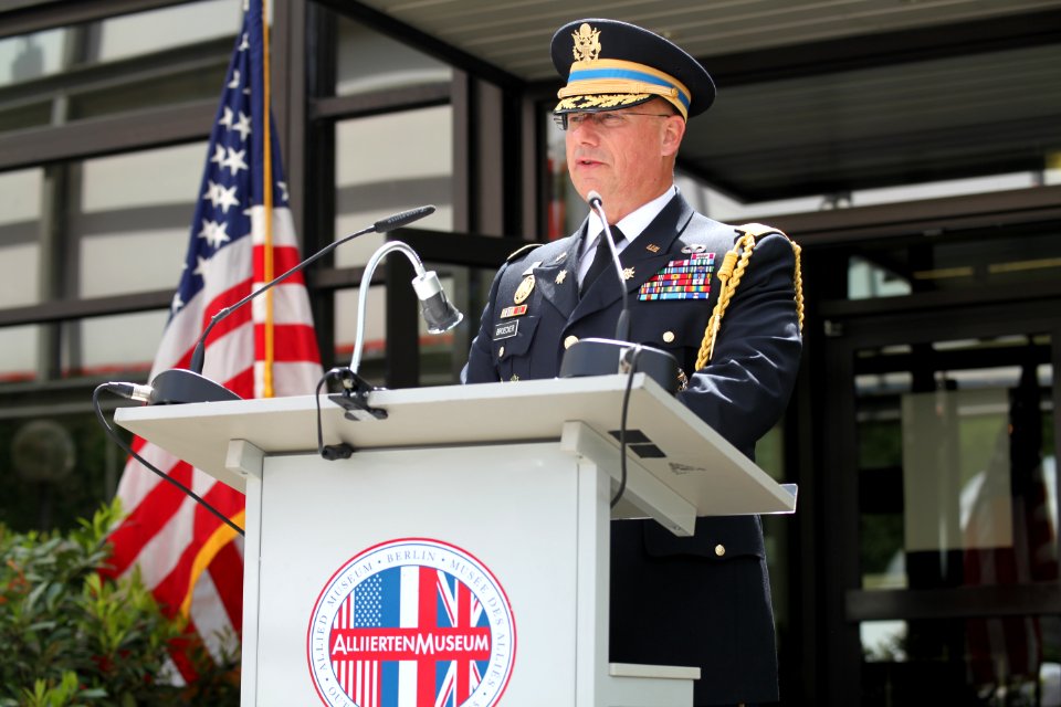 Gregory J Broecker, Armed Forces Day 2014 in Berlin (2)