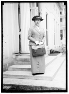 GRENFELL, MRS. HELEN L. LCCN2016865572