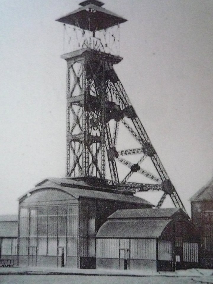 Grenay - Fosse n° 11 - 11 bis des mines de Béthune (A)