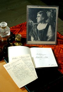 Grevinnan Anna Brahes anteckningar. Fotografi föreställande Anna Brahe - Skoklosters slott - 85715 photo