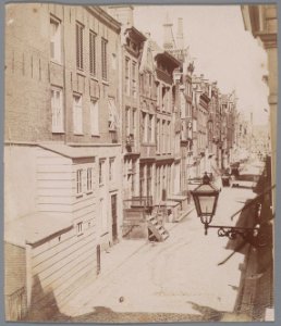 Grote Bickersstraat 1-5 en hoger (max res)