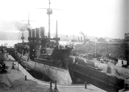 Gromoboy1901-1905Vladivostok3