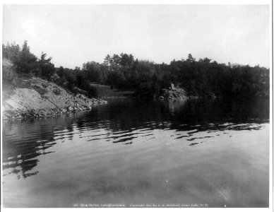 Grog Harbor, Lake Champlain, (Adirondack Mountains, New York) LCCN2004667820 photo