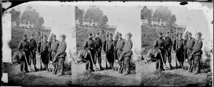 Group of 4th Infantry, Mich - NARA - 529543 photo