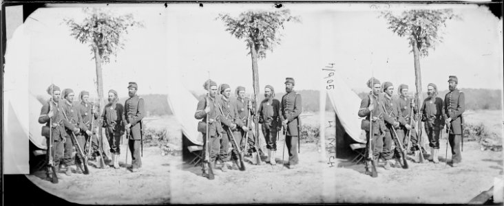 Group of 4th Michigan Infantry - NARA - 529469 photo