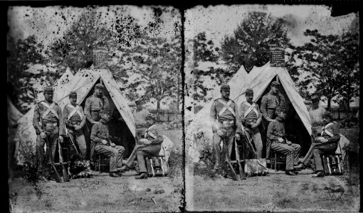 Group of 7th Infantry - NARA - 529762