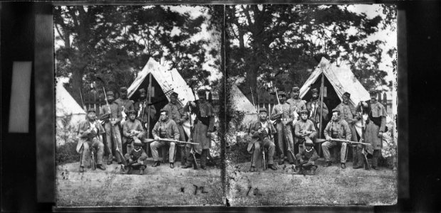 Group of 7th Infantry - NARA - 529797