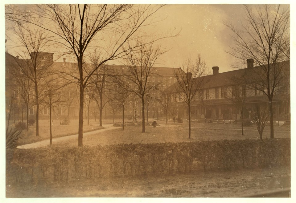 Group of 'Model Tenements' occupied by the workers in Augusta (Ga.) Cotton Mills. LOC nclc.01584