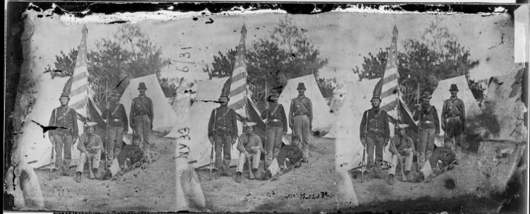 Group of 33rd Infantry - NARA - 529529 photo