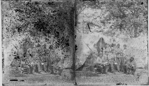 Group of 7th. Infantry - NARA - 529740