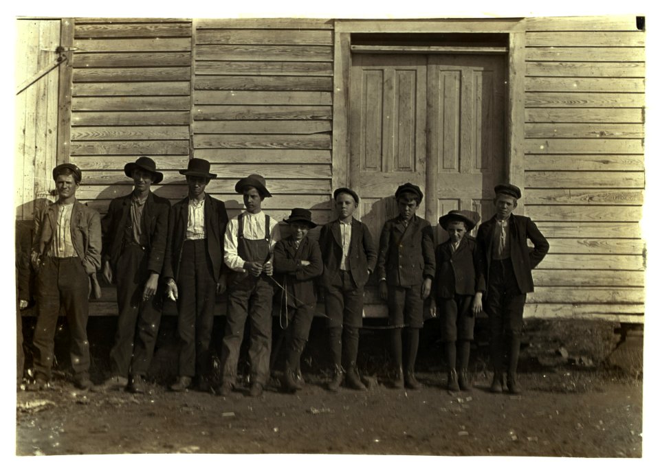 Group of boys from Wylie Mill, Chester, S.C. Spending Saturday behind the barn. Overseer came up and I couldn't get names or ages. LOC nclc.01414
