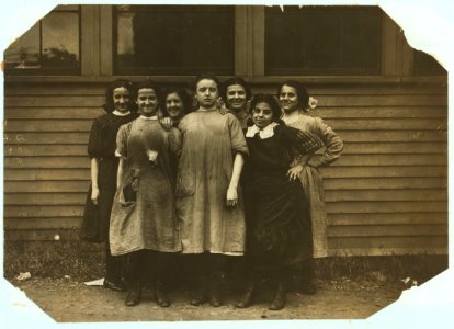 Group of girls working in Cass & Daley Shoe Co, Salem. Saw a number of children from 14 to 16 (apparently) and two or three probably under 14. Smallest girl in photo is Odella Delisle (2612 LOC nclc.04771