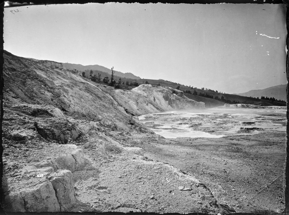 Group of hot springs near the summit, Mammoth Hot Springs, Yellowstone. - NARA - 516683