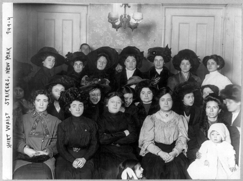 Group of mainly female shirtwaist workers on strike, in a room, New York LCCN2006679000