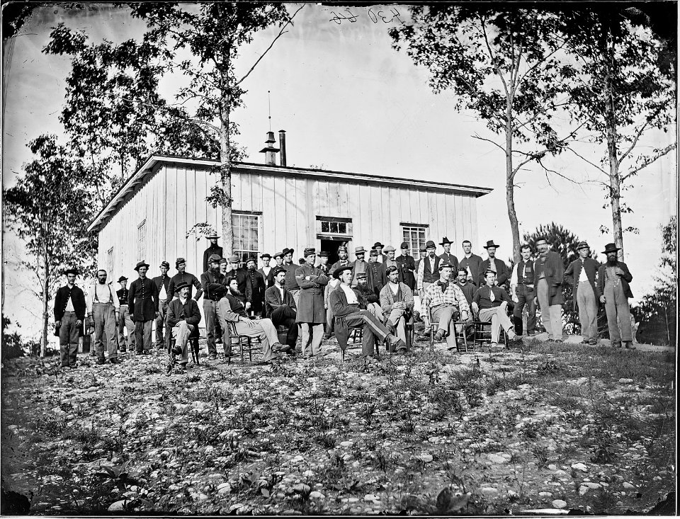 Group of soldiers in camp - NARA - 524849
