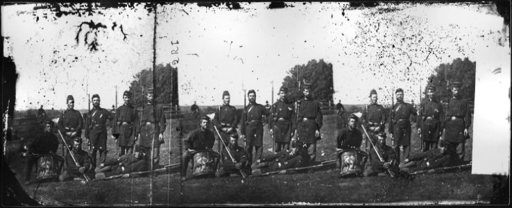 Group of Union soldiers - NARA - 529498 photo