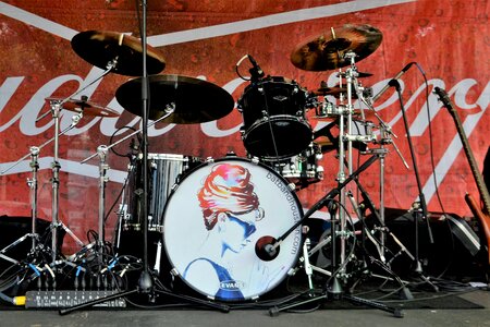 Budweiser concert drumming symbol photo