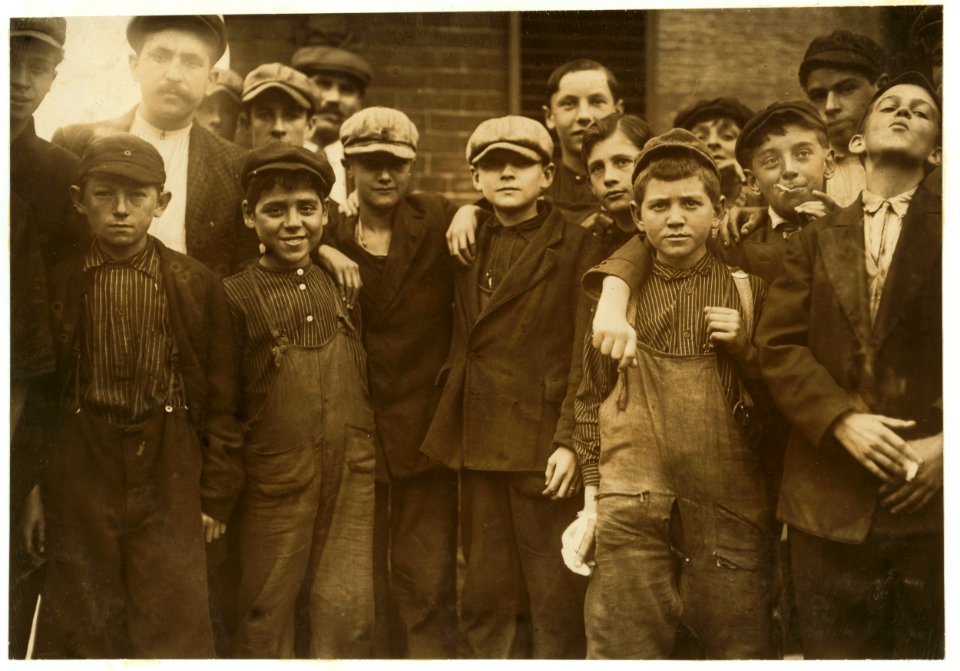 Group of workers. The smallest boy in the middle of group is Secondino Libro, 34 Walnut Street. Apparently 10 or 11. Works in No. 4 Spinning room. LOC nclc.02365
