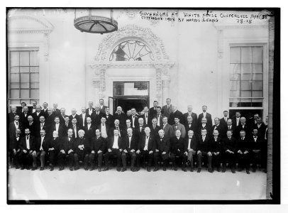 Group picture of governors at White House Conference, copyright Harris & Ewing, 1908, Washington - Harris and Ewing LCCN2014680430