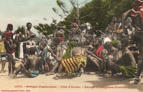 Groupe d'indigènes (Ebriés) (Côte d'Ivoire)