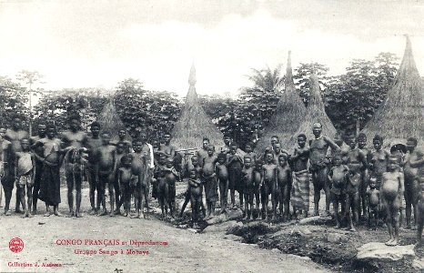 Groupe Sango à Mobaye-Congo Français