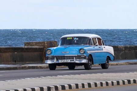 Car classic almendron photo