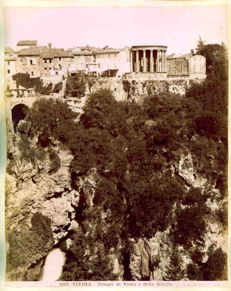 Fratelli D'Alessandri - n. 365 - Tivoli - Tempii di Vesta e della Sibilla