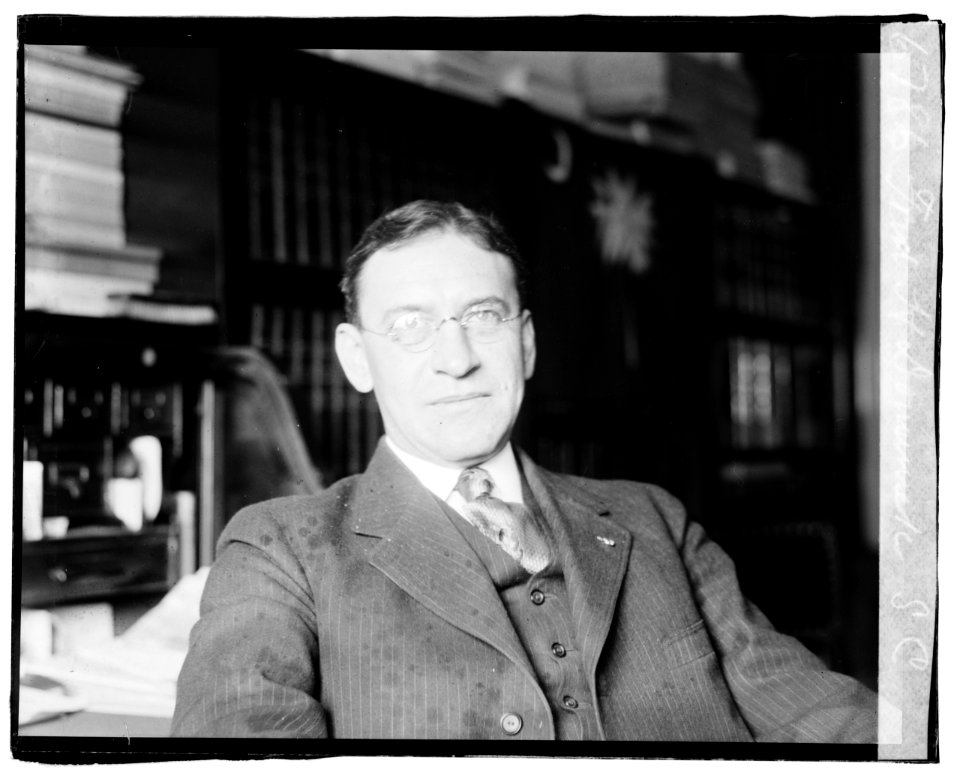 Fred H. Dominick, S.C. LCCN2016827447