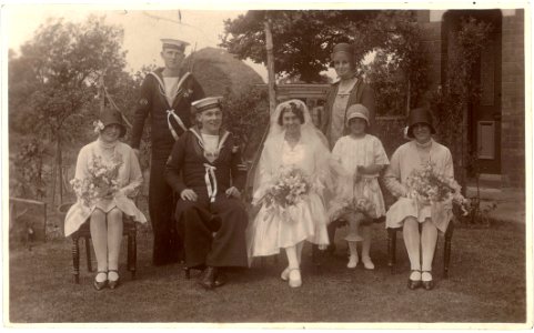 Fred C Palmer Campion King wedding Swindon 1929 photo