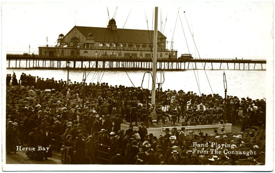 Fred C Palmer crowd at Herne Bay