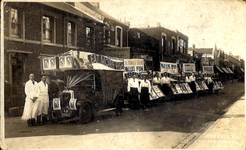 Fred C Palmer Wallis Bros Fishmongers Swindon photo