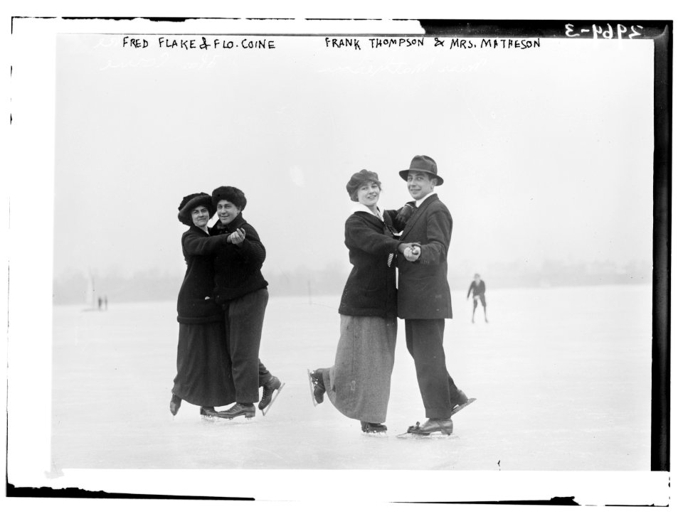 Fred Flake and Flo Coine; Frank Thompson and Mrs. Matheson - ice skating LCCN2014695252
