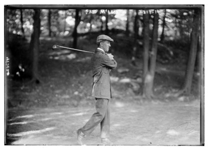 Fred McLeod - golf LCCN2014694125
