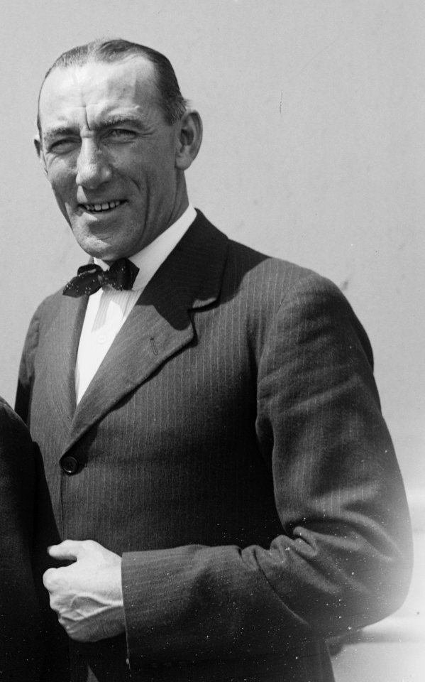 Frederick Agnew Gill LCCN2014714984 (cropped)