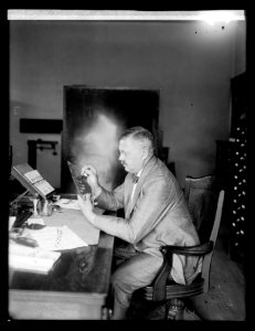 Frederick G. Sandberg LCCN2016852188