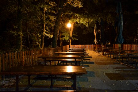 Tables emptiness light