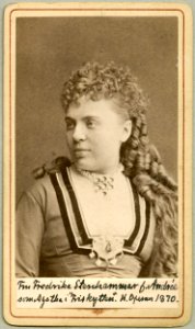 Fredrika Stenhammar, rollporträtt - SMV - H7 173