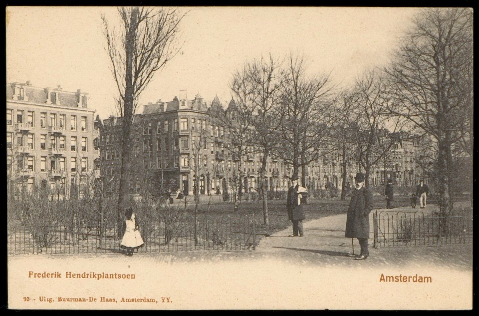 Frederik Hendrikplantsoen met links de Lodewijk Tripstraat. Uitgave Buurman-De Haas, Amsterdam, Afb PBKD00008000003