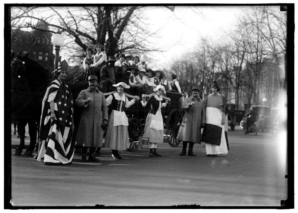 FREE MILK FOR FRANCE 'PARADE' LCCN2016869573