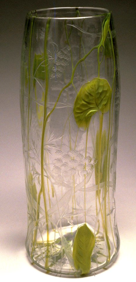 Fredolin Kreischmann - Tall Vase with Lily Pads and Wild Carrots - Walters 47385 - Profile