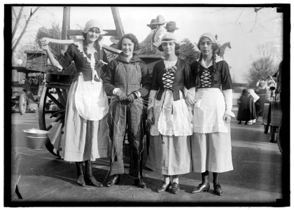 FREE MILK FOR FRANCE 'PARADE' MARGARET HARDING, CARTER MILLINKEN, AVIS HUGHES, FRANCES HAMPSON LCCN2016869578