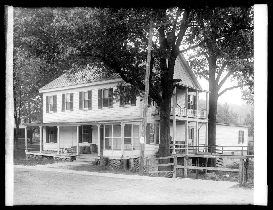 Freeman House, Vienna, Va. LCCN2016825846