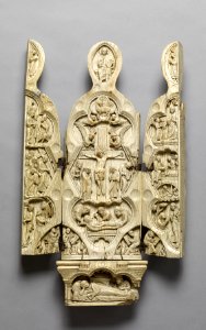 French - Opening Madonna Triptych - Walters 71152 - Front Open