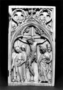 French - Diptych Leaf with the Crucifixion - Walters 71277