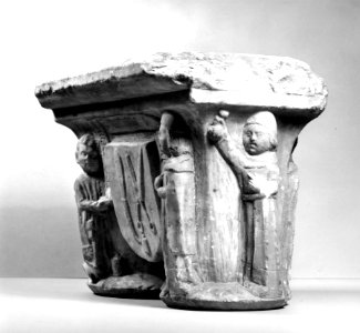 French - Double Capital Depicting Saints Cosmas and Damian (Guild of Barber-Surgeons) - Walters 27572 - Three Quarter