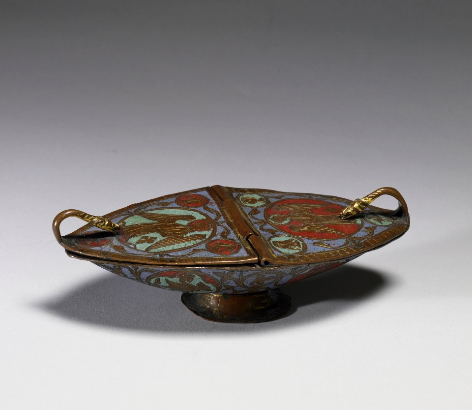 French - Incense Boat - Walters 44701 - Three Quarter