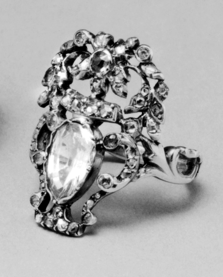 French - Ring - Walters 571780 - Group