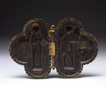 French - Morse with Apostles and Heraldic Shields - Walters 5349 - Back