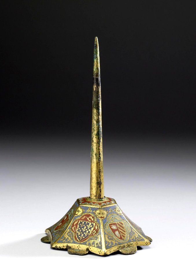 French - Pricket Candlestick - Walters 44596 (2)